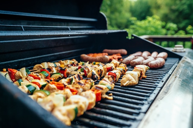 Grillen auf dem Gasgrill von Weber